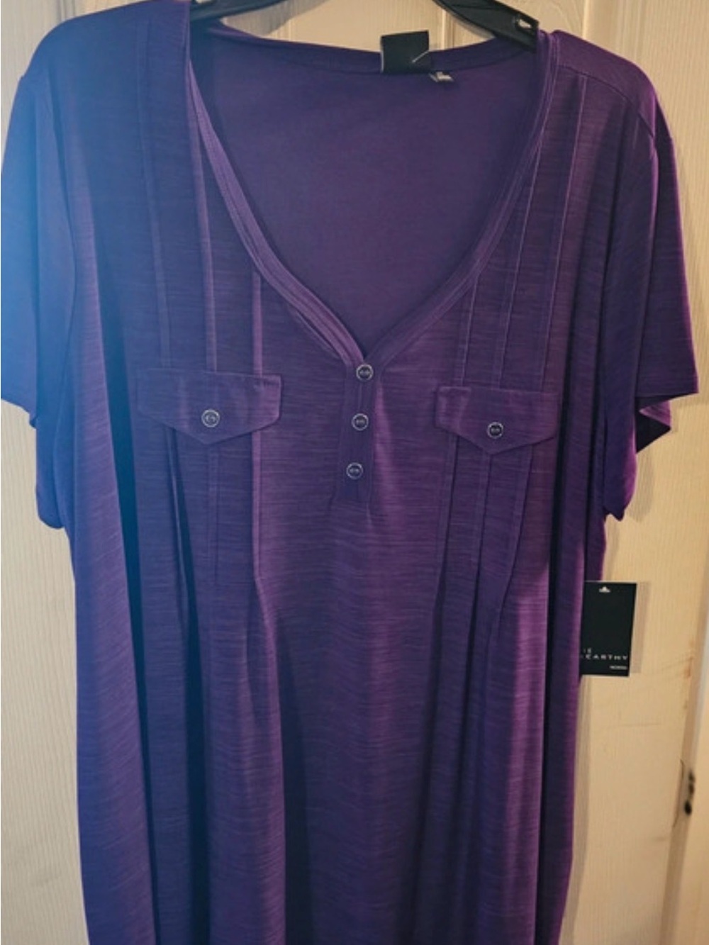 Purple Short Sleeve V-Neck Tee with Button Detail - Unknown Brand